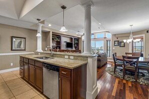 Interior - CSC4L - Surfs Up by First Flight Rentals (Kill Devil Hills)