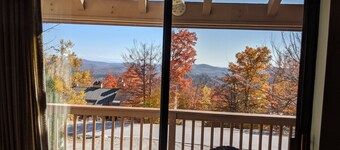 Ski on, ski off four bedroom trailside condo at Okemo