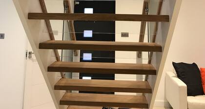 Tyylikäs, moderni, tilava, täysin kunnostettu loma