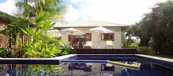 Villa Cascais - Luxury villa in gated community. Guarajuba/Itacimirim