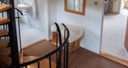 3 storey, 5 bedroom, 3 bathroom house in the center of Tórshavn