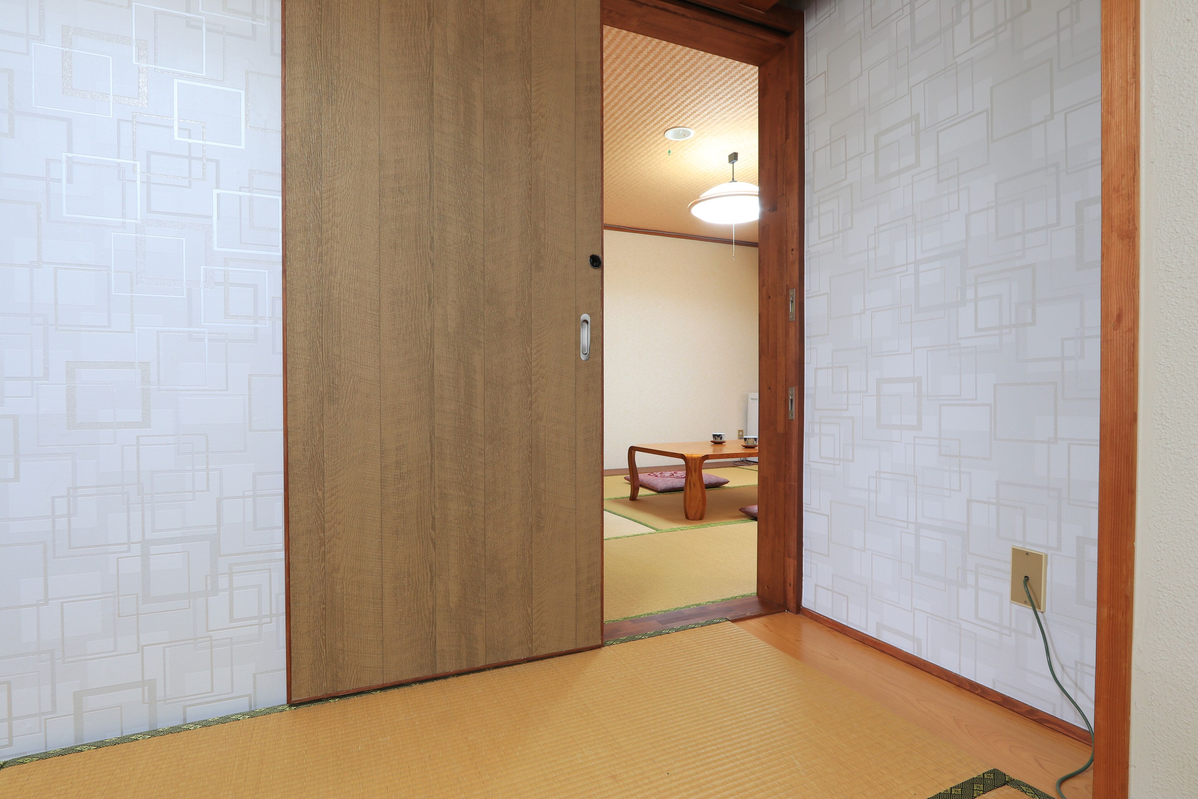 1 bedroom, down duvets, free wifi, bed sheets