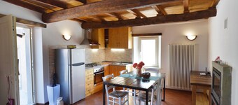 Da Vinci Apartment_Prato All'Aia (private forest)