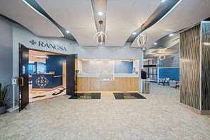 Lobby - Beach When It’s Hot- Indoor Pool When It’s Not (Virginia Beach)