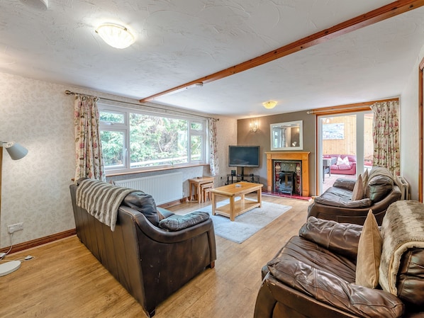 Living area - Captains Quarters - 16266 (Staithes, near Whitby)