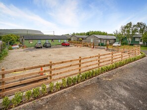 Property grounds - Captains Quarters - 16266 (Staithes, near Whitby)
