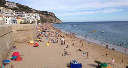 House on the beach in Sesimbra