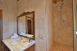 Towels - La Torre Vecchia, Vignale, Castelnuovo Berardenga, Siena and Chianti (Castelnuovo Berardenga)