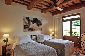 2 chambres, accès Internet, draps fournis