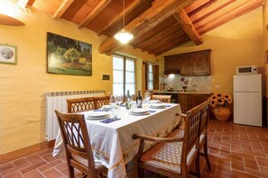 Dining - Gilda, Fattoria la Pieve, Roccalbegna, Grosseto and Maremma (Roccalbegna)