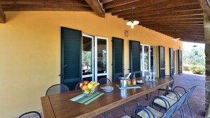 Outdoor dining - Villa Bellaria, Lucignano, Arezzo and Cortona (Lucignano)