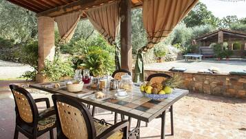 Ristorazione all'aperto