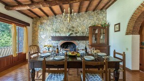 Dining - La Fontanella, Gaiole in Chianti, Siena and Chianti (Gaiole in Chianti)