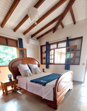 3 dormitorios, tabla de planchar con plancha, wifi gratis y ropa de cama