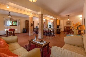 Interior - Casa Cerralta 14, Montalcino, Siena and Chianti (Montalcino)
