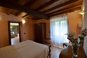 2 bedrooms, Internet, bed sheets