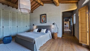 2 bedrooms, Internet, bed sheets