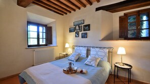 2 camere, accesso a Internet, lenzuola