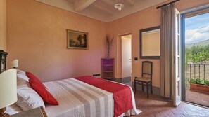 6 bedrooms, Internet, bed sheets