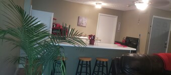 Covered Bridge loft apartment sleeps 5