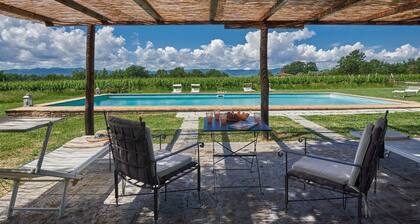 Villa dei Cavalli, Terranuova Bracciolini, Arezzo and Cortona