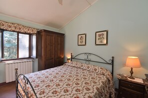 1 camera, accesso a Internet, lenzuola