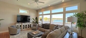 St Ignace Loft - Downtown St Ignace