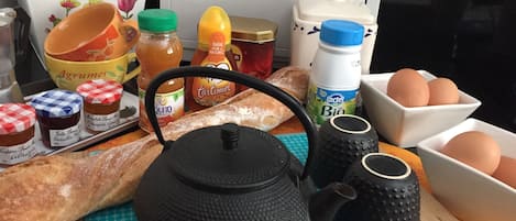 Breakfast meal