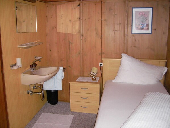 1 Schlafzimmer, Internetzugang, Bettwäsche