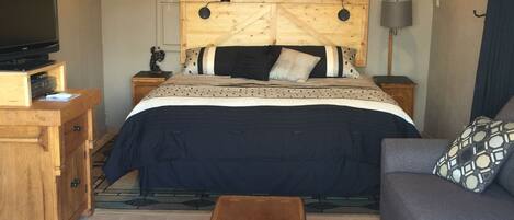 Verdunkelungsvorhänge, Bügeleisen/Bügelbrett, WLAN, Bettwäsche