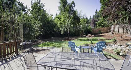 Bamboo Grove - Spacious, elegant, cozy, and convenient