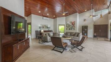 TV connectée, livres