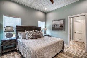 7 bedrooms, iron/ironing board, free WiFi, bed sheets