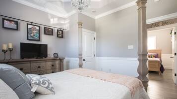 2 habitaciones, tabla de planchar con plancha, wifi y ropa de cama