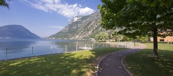 Porto Letizia Viola 8, Porlezza, Italy