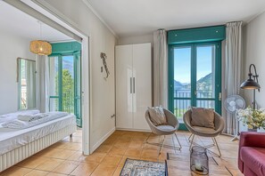 2 chambres, fer et planche à repasser, Wi-Fi gratuit, draps fournis