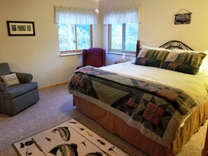 2 bedrooms, iron/ironing board, free WiFi, bed sheets - Eagle Cliff Cottage  Sleeps 6 ((20-NCD0244) (Estes Park)