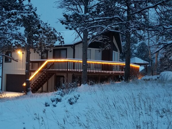 Exterior - Eagle Cliff Cottage Sleeps 6 ((20-NCD0244) (Estes Park)