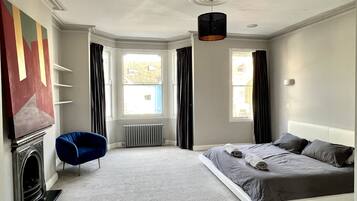 4 bedrooms, iron/ironing board, travel cot, free WiFi