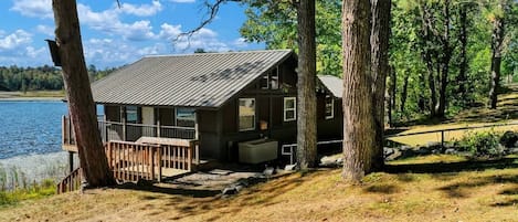 المنشأة من الخارج