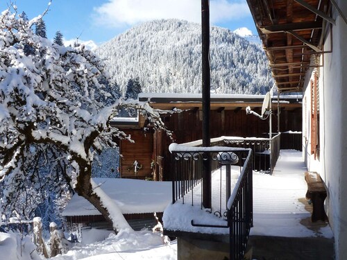 Spacious apartment in traditional chalet with balcony for 5 pers. in Arêches-Beaufort