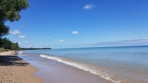 On the beach, sun-loungers, beach towels - Stunning Lake Michigan Beach Home for 6: Amazing Views, near Whistling Straits (Cleveland)