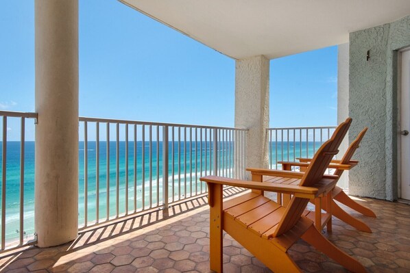 Property grounds - Oceanfront bliss awaits in Long Beach Tower 3-1104, a spacious 2-bedroom condo in Panama City Beach. (Panama City Beach)