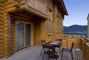 Outdoor dining - Chalet Ana: THE LLOSE (Les Angles)