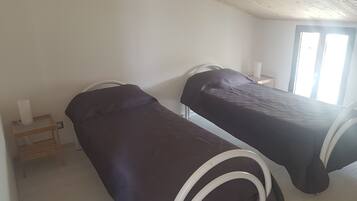 2 Schlafzimmer, Schreibtisch, WLAN
