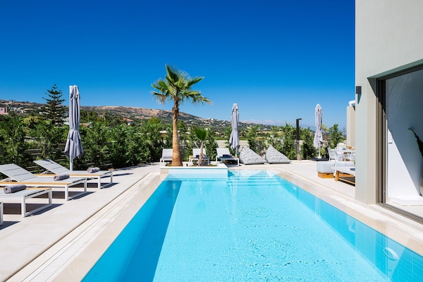 Outdoor pool, pool loungers