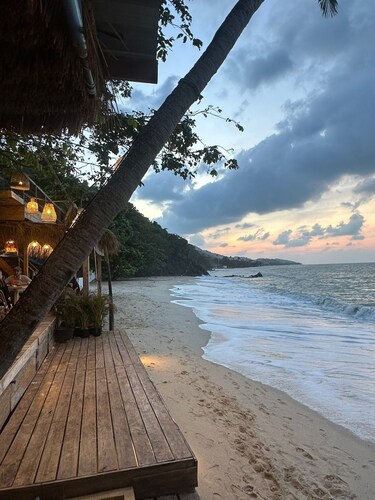 2 Bedroom Luxury Pool Villa Orchid - walk to beach