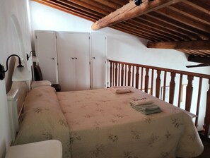 1 Schlafzimmer, Schreibtisch, Bügeleisen/Bügelbrett, kostenloses WLAN