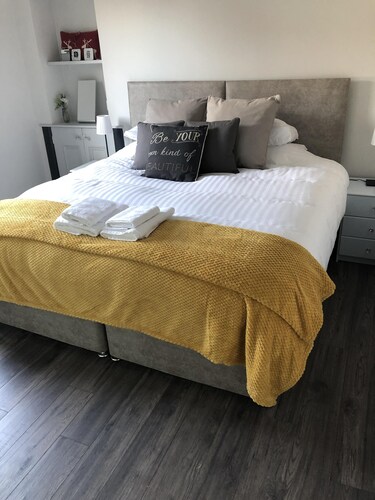 Reflections luxury holiday accommodation 2-6 guests
