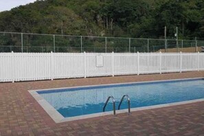 Piscina all'aperto